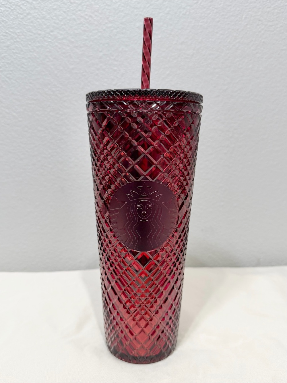 Starbucks Water Bottle Venti 24 oz Holiday Jewel Deep Red Tumbler Glass Straw